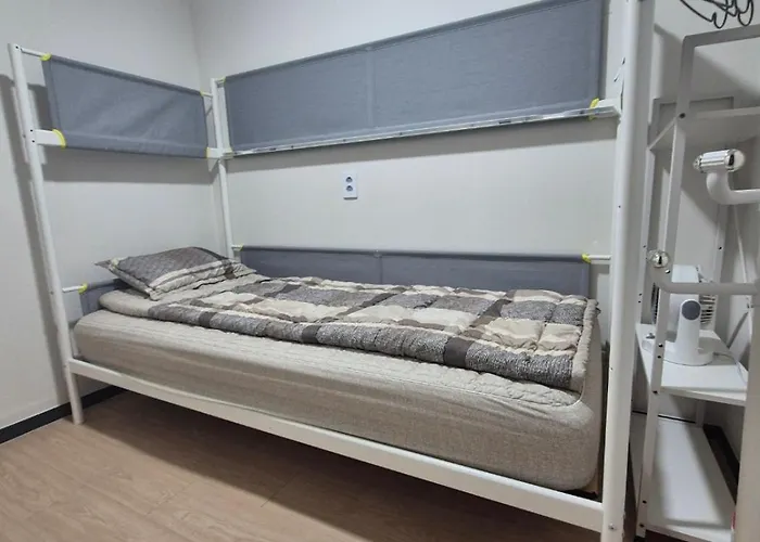 All Stay Hostel Хостел *